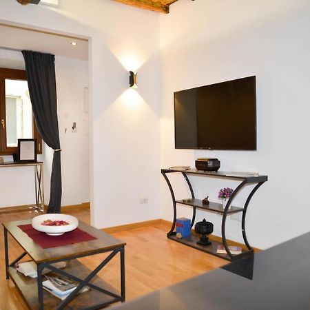 Fidia Palace Marco Aurelio'S Apartment Colosseo Рим Экстерьер фото