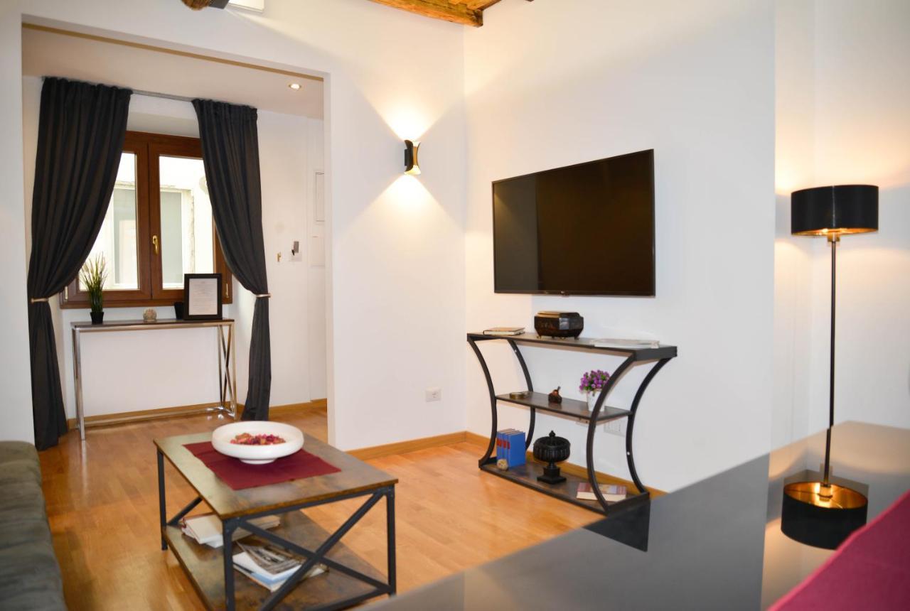 Fidia Palace Marco Aurelio'S Apartment Colosseo Рим Экстерьер фото